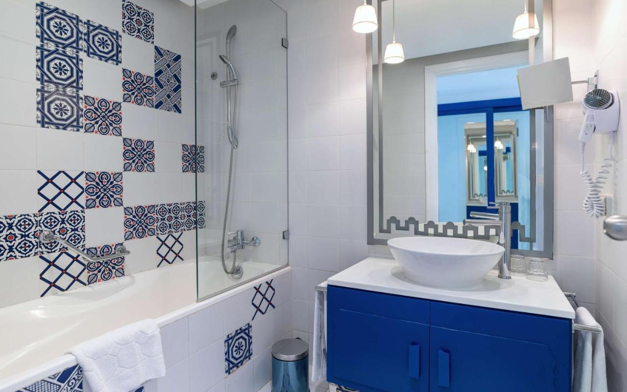 Suite con Balcone e Vista Mare